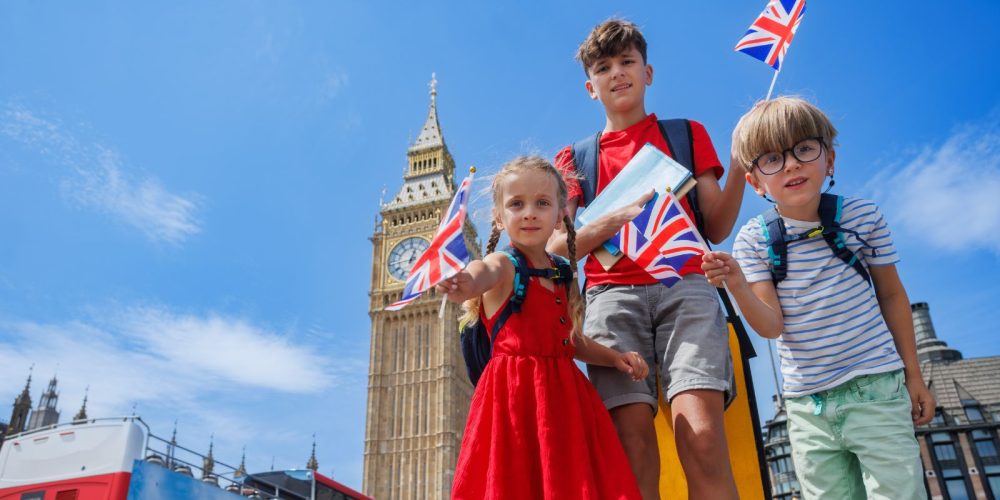 Este verano que tus palabras viajen contigo